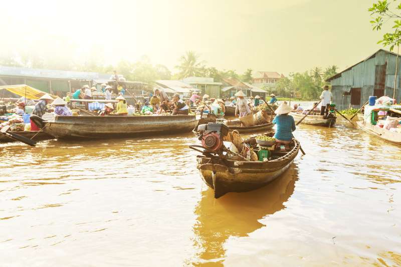 Routes Mekong market
