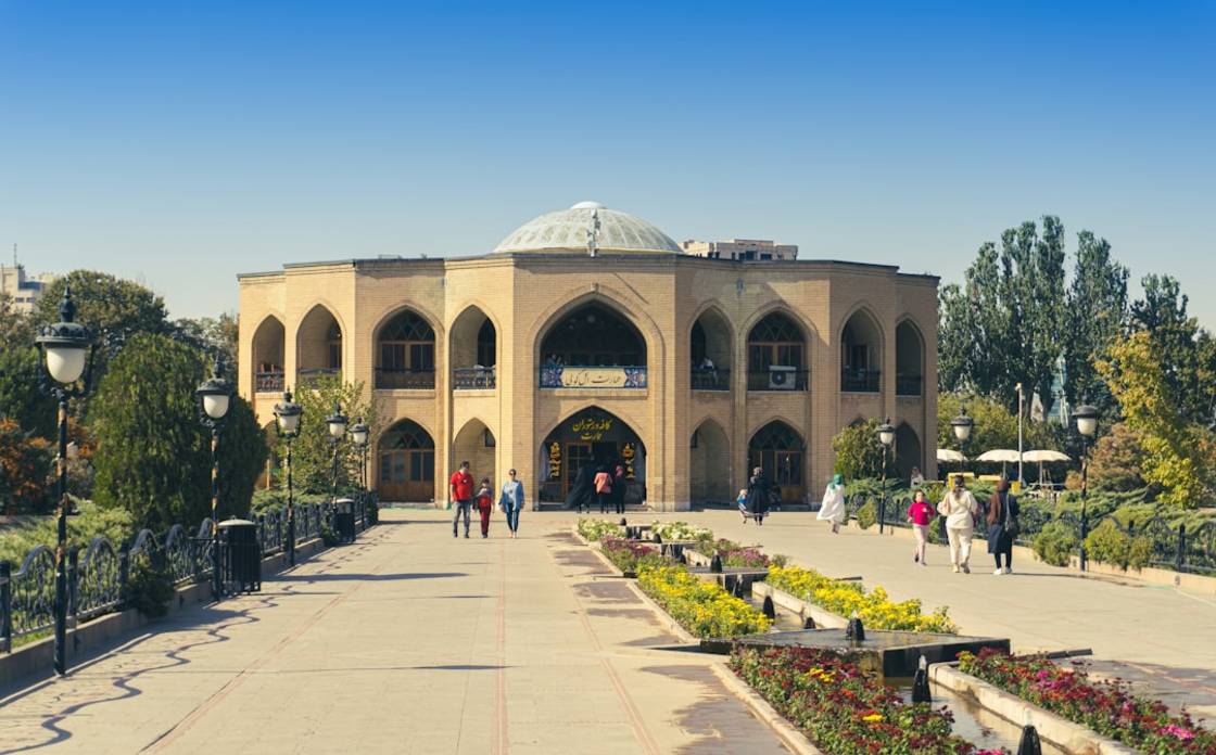 Noord, oost, zuid en west: verschillen binnen Azerbaijan kaart ligging