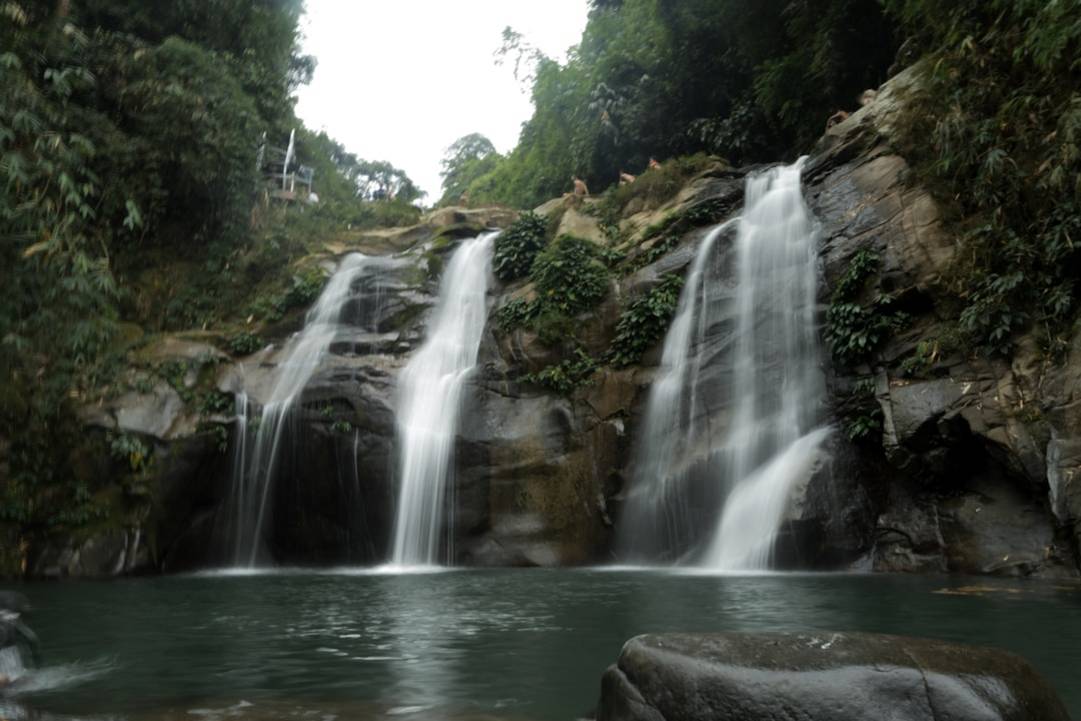 Anda Beach: De Onverbiddelijke Waarheid van Toeristische Drukte