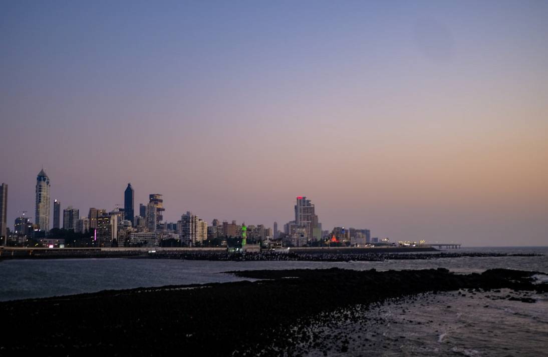 Marine Drive (Queen's Necklace)marine-driveMumbai omgeving