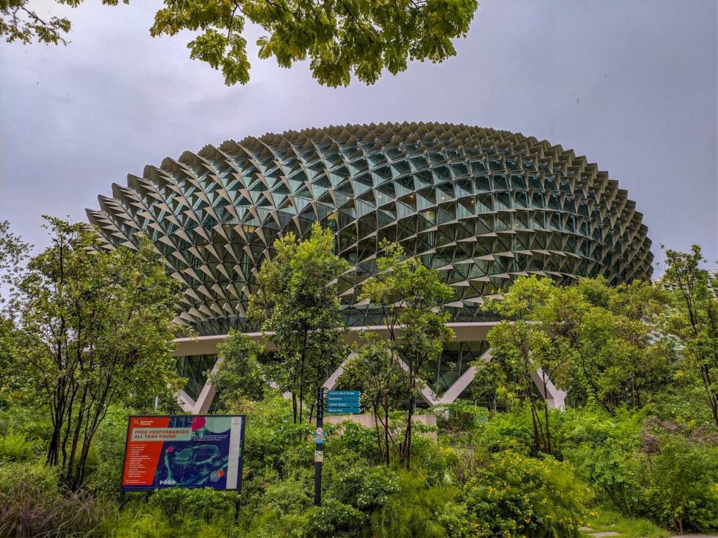 Woodlands Regional Library: Meer dan Alleen Boeken