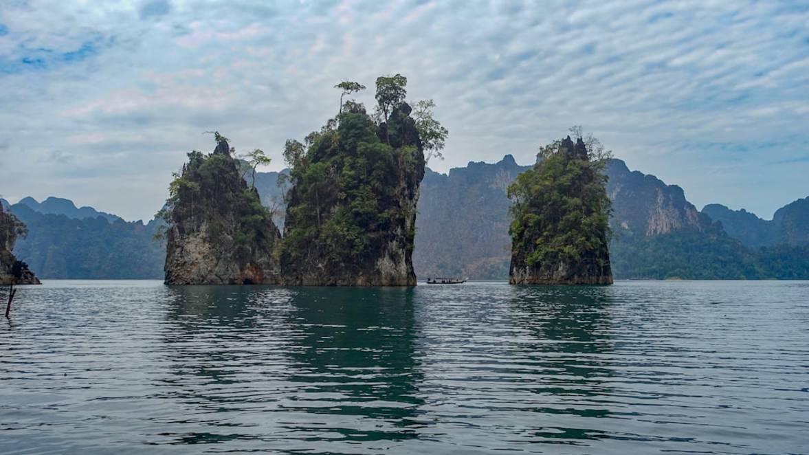 Khao Laem National Park: Natuur in Volle Glorie Khao Laem National Park: Natuur in Volle Glorie