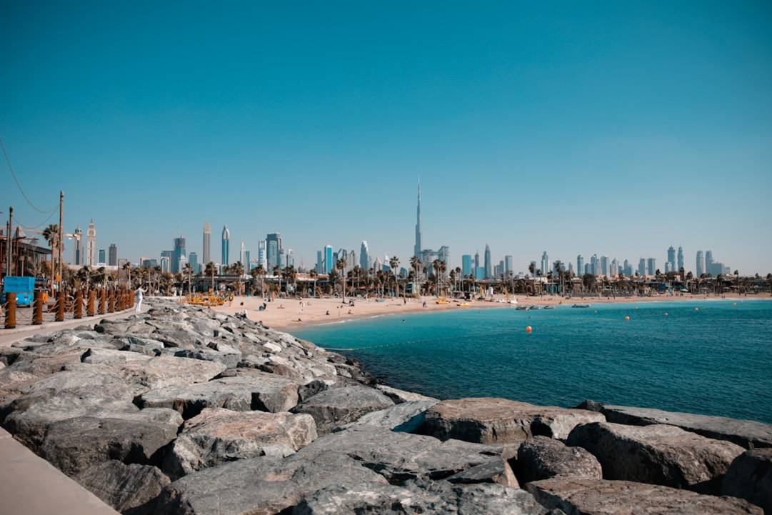 Dubai Frame: De Onverbloemde Realiteit van het Uitzicht