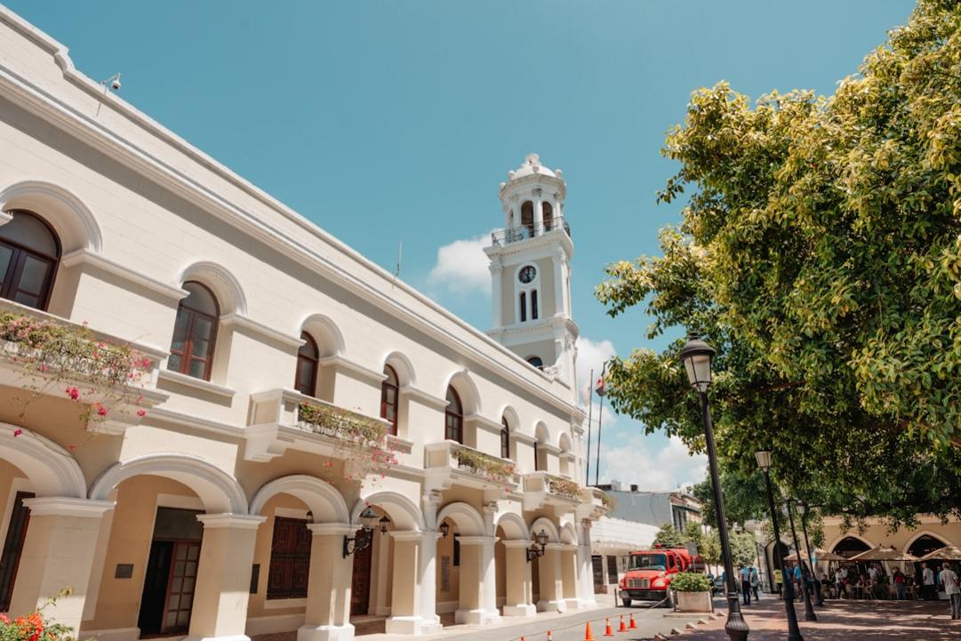 transport in Costa Rica and Dominicaanse Republiek