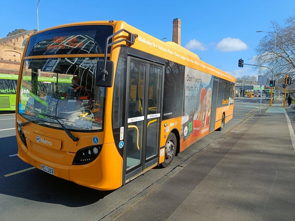 transport in Nieuw-Zeeland and Argentinië