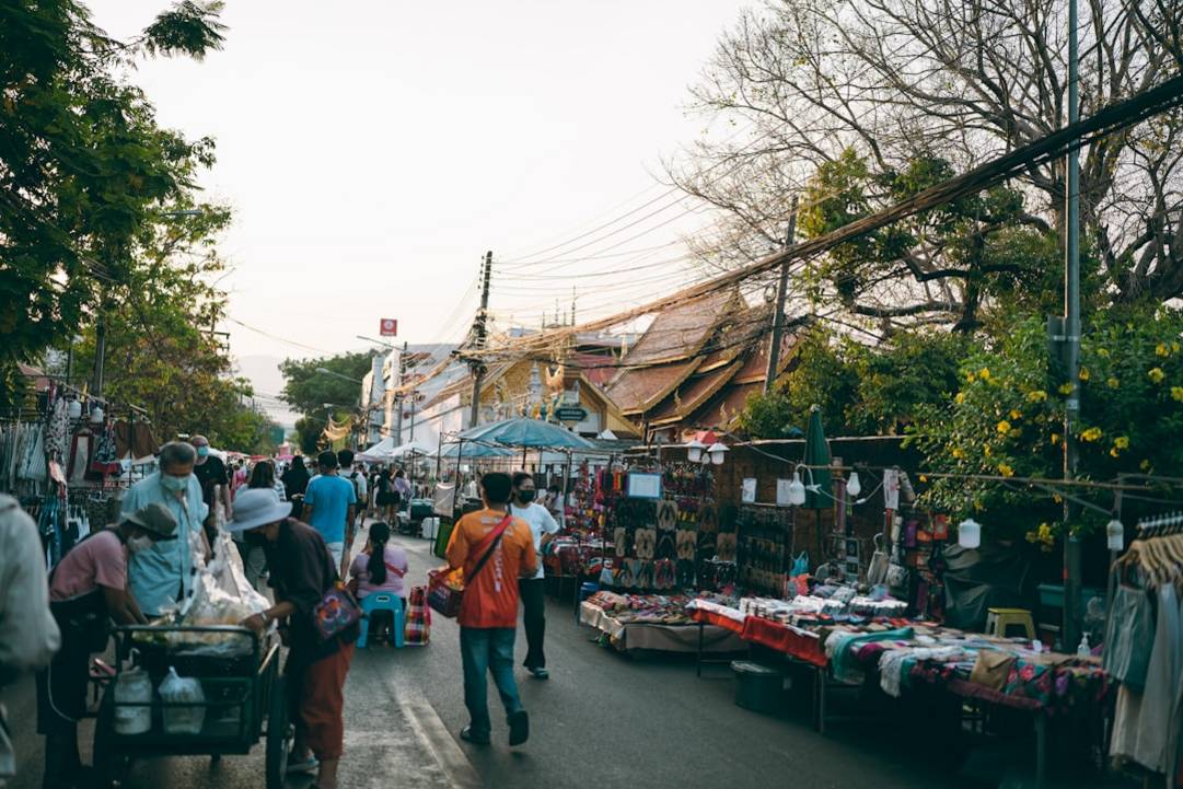 Sunday Walking Street Chiang Maisunday-walking-streetChiang Mai overzicht