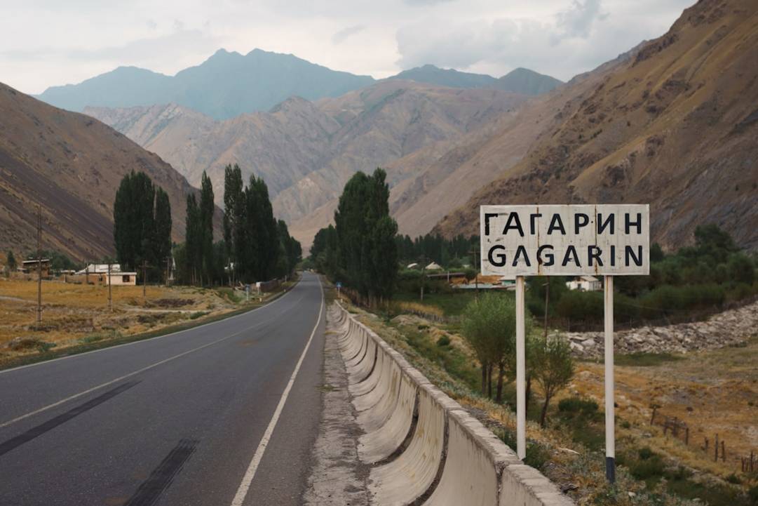 Kirgistan goedkope-vliegtickets-tips departure-hubs